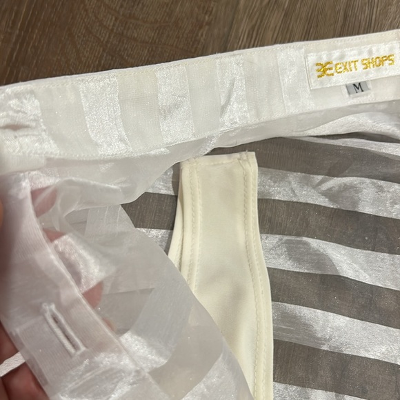 EXIT SHOPS Sheer Blouse/Bodysuit Combo - Picture 4 of 8